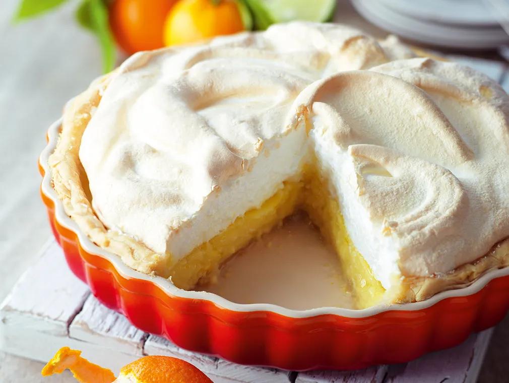 Lemon and Kiwi Meringue Pie